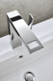 Смеситель для раковины GROHE Allure Brilliant с донным клапаном, L-Size, хром (24344000)