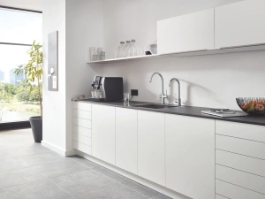 Смеситель для кухонной мойки GROHE Blue Professional с системой фильтрации, охлаждения и газирования воды, хром (31607002)