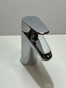 Смеситель для раковины GROHE Eurodisc Cosmopolitan, S-size, хром (3246920E/U), уцененный товар