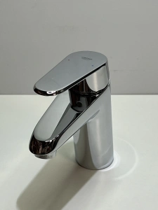 Смеситель для раковины GROHE Eurodisc Cosmopolitan, S-size, хром (3246920E/U), уцененный товар