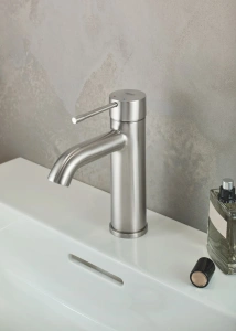 Смеситель для раковины GROHE Essence S-Size II с донным клапаном, суперсталь (23589DC1)