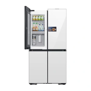 Холодильник Samsung RM90F67C1WWT Bespoke AI  с 9-дюймовым дисплеем, 539 л