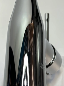 Смеситель для раковины GROHE Essence, хром (23541001/U), уцененный товар