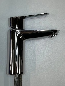 Смеситель для раковины GROHE BauEdge, хром (23328000/U), уцененный товар