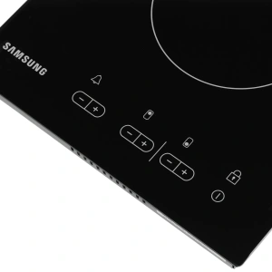 Стеклокерамическая варочная поверхность NZ32R1506BK/WT с двумя конфорками