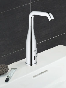 Смеситель для раковины GROHE Essence E инфракрасный, хром (36445000)