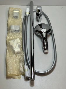 Душевой гарнитур GROHE Tempesta 110, 2 режима струи, душевая штанга 600 мм, 7,4 л/мин, хром (26162003/U), уцененный товар