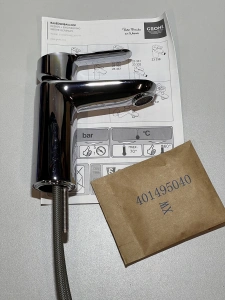 Смеситель для раковины GROHE BauEdge, S-size, хром (23330000/UB), уцененный товар