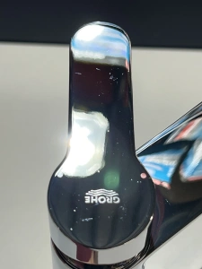 Смеситель для раковины GROHE BauEdge, S-size, хром (23330000/U), уцененный товар