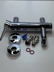 Смеситель для ванны GROHE Essence, хром (33624001/U3), уцененный товар
