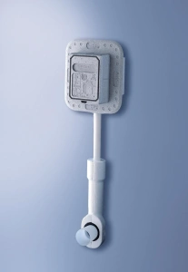 Смывное устройство под давлением для унитаза GROHE Rondo без ИК-панели смыва (37153000)