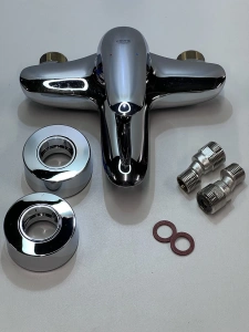 Смеситель для ванны GROHE Eurostyle, хром (23726003/U), уцененный товар