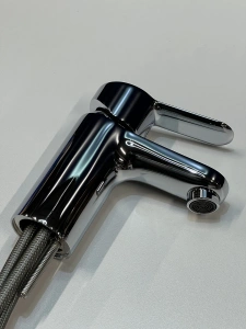 Смеситель для раковины GROHE BauEdge с цепочкой и гигиеническим душем, S-Size, хром (23757000/U), уцененный товар