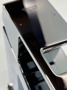 Смеситель для раковины GROHE Eurocube с донным клапаном, M-size, хром (23445000/U1), уцененный товар