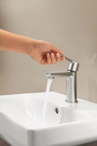 Смеситель для раковины GROHE Lineare с донным клапаном, XS-Size, темный графит матовый (23791AL1)