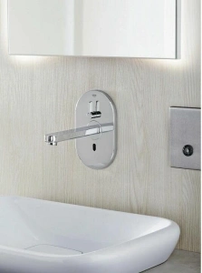 Внешняя часть смесителя для раковины GROHE Eurosmart Cosmopolitan E инфракрасный, хром (36315000)