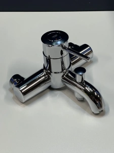 Смеситель для ванны GROHE BauClassic, хром (32865000/U), уцененный товар