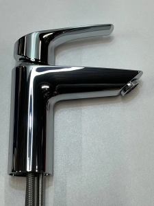 Смеситель для раковины GROHE Eurosmart, S-Size, хром (32467003/U3), уцененный товар