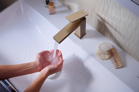 Смеситель для раковины hansgrohe Tecturis E 110 CoolStart, EcoSmart+, 73012140, шлифованная бронза