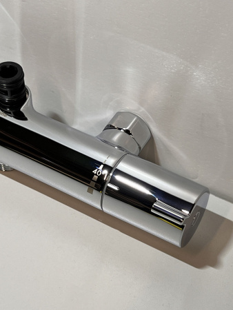Душевая система hansgrohe Crometta S 240 1 режим с термостатом 27267000/U, хром, уцененный товар
