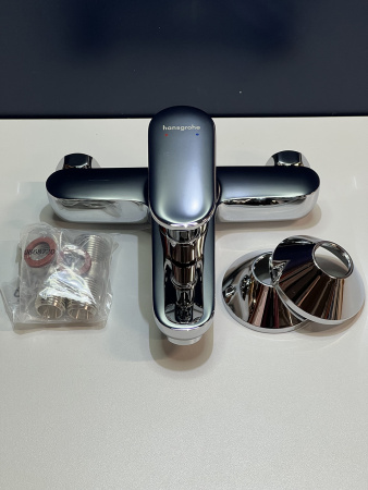 Смеситель для ванны hansgrohe Vernis Blend 71440000/U2, хром, уцененный товар