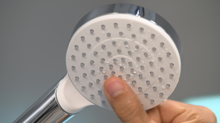 Душевой гарнитур hansgrohe Crometta 100 1jet EcoSmart со штангой 65 см 26655400, белый/хром