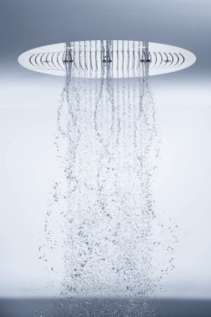 Верхний душ hansgrohe Raindance Rainmaker 600 3jet с потолочным креплением скрытого монтажа, с подсветкой 26117000, хром