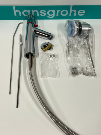 Смеситель для раковины hansgrohe Talis Select S 100 72042000/U, хром, уцененный товар