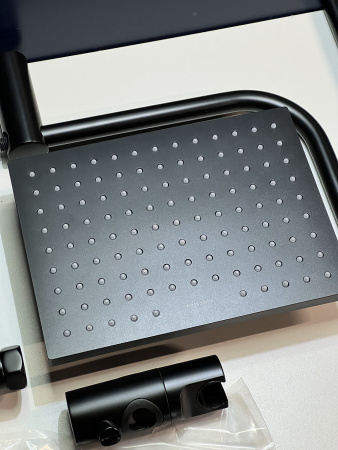 Душевая система hansgrohe Vernis Shape 230 1jet с термостатом 26286670/U, матовый черный, уцененный товар