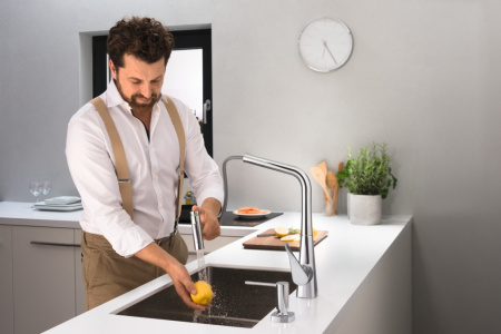 Смеситель для кухонной мойки hansgrohe Metris Select M71 320, с вытяжным душем 2jet, sBox 73816800, под сталь