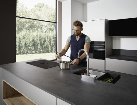 Смеситель для кухонной мойки hansgrohe Aquno Select M81 170, с вытяжным душем 3jet, sBox 73831000, хром
