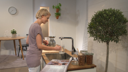 Смеситель для кухонной мойки hansgrohe Talis Select M51 300, с поворотным изливом 72820000, хром