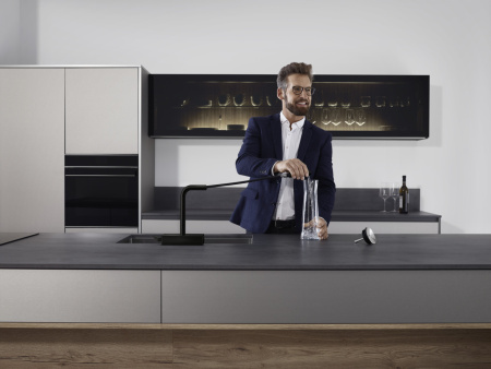 Смеситель для кухонной мойки hansgrohe Aquno Select M81 250, с вытяжным душем 2jet 73836670, матовый черный