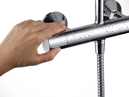 T◆新品hansgrohe Vernis Blend シャワーシステム 200 hansgrohe Shower pipes: Vernis Blend, 1 spray mode, Item No