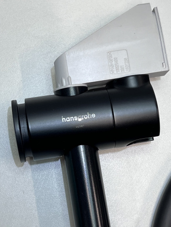 Душевой гарнитур hansgrohe Pulsify Select S 105 3jet Relaxation cо штангой 65 см 24160670/U, матовый черный, уцененный товар