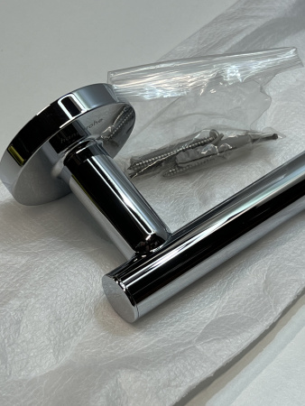 Держатель для туалетной бумаги hansgrohe Logis Universal без крышки 41726000/U, хром, уцененный товар