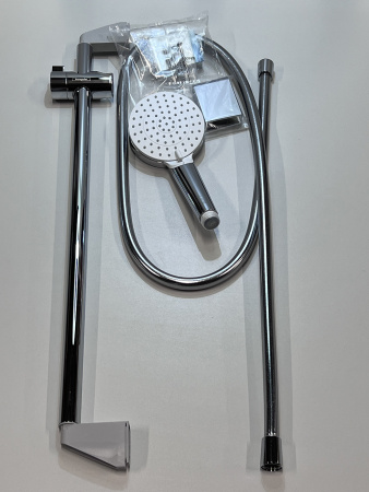 Душевой гарнитур hansgrohe Crometta 100 Vario, 2 режима, со штангой 65 см 26532400, белый/хром, уцененный товар