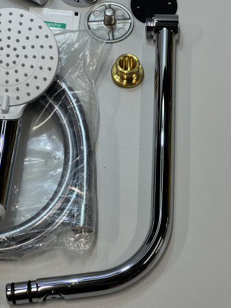 Душевая система hansgrohe Crometta E 240 1jet EcoSmart Reno с переключателем потоков 27289000/U, хром, уцененный товар