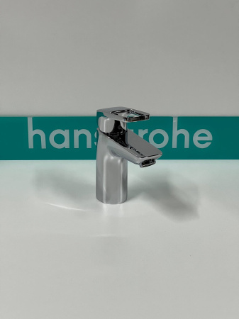 Смеситель hansgrohe Logis loop для раковины со средним изливом и сливным гарнитуром 71151000/U, хром, уцененный товар