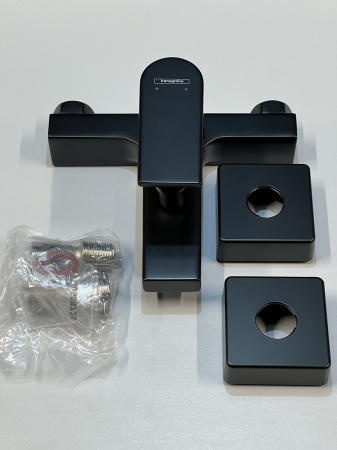 Смеситель для ванны Hansgrohe Vernis Shape 71450670/U1, матовый черный, уцененный товар