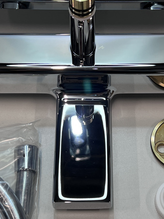 Душевая система hansgrohe Croma E 280 1jet с термостатом для ванны 27687000/U1, хром, уцененный товар