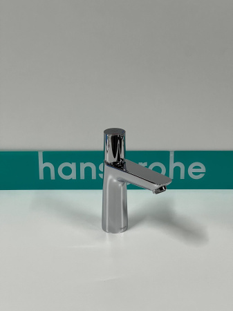 Смеситель для раковины hansgrohe Talis Select E 110 71750000/U, хром, уцененный товар