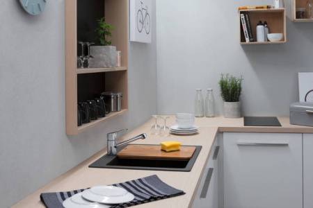 Смеситель для кухонной мойки hansgrohe Focus M43 100, с поворотным изливом 71818000, хром