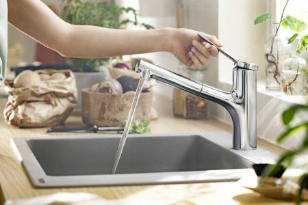 Смеситель для кухонной мойки hansgrohe Zesis M33 150, с вытяжным душем 2jet 74800000, хром