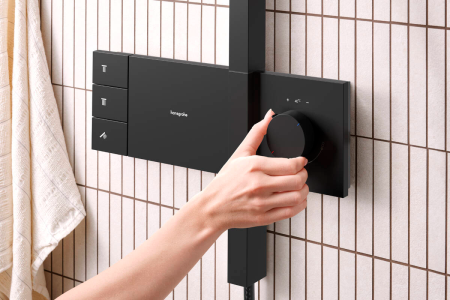 Душевая система hansgrohe Raindance Alive Q Showerpipe 210/340 1jet с термостатом ShowerSelect Comfort, 24580670, матовый черный