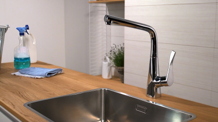 Смеситель для кухонной мойки hansgrohe Metris M71 320 14822800, под сталь