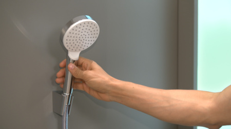 Душевой набор hansgrohe Crometta 100 1jet EcoSmart с держателем и шлангом 125 см 26568400, белый/хром