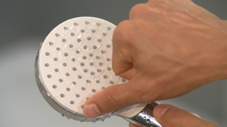 Душевой набор hansgrohe Crometta 100 1jet с держателем и шлангом 125 см 26690400, белый/хром