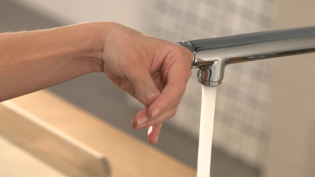 Смеситель для кухонной мойки hansgrohe Talis Select M51 300, с поворотным изливом 72820800, под сталь