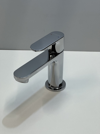 Смеситель для раковины hansgrohe Rebris S 80, со сливным гарнитуром 72510000/U, хром, уцененный товар